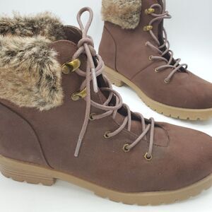 Cliffs By White Mountain Pearson Ankle Boot Women's Size 10 Brown